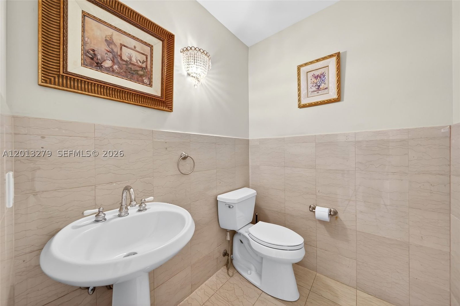 Real estate property located at 8560 164th St, Miami-dade, Royal Lakes 1st Addn, Miami Lakes, FL