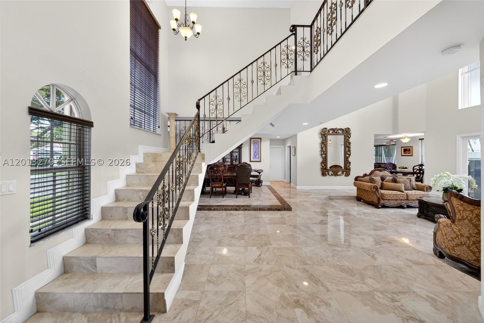 Real estate property located at 8560 164th St, Miami-dade, Royal Lakes 1st Addn, Miami Lakes, FL