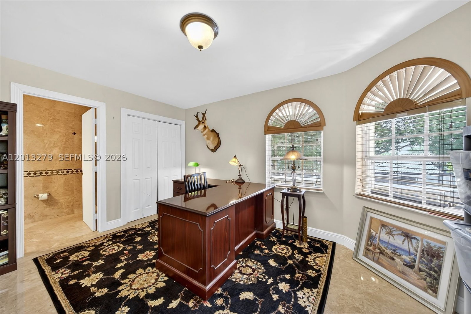 Real estate property located at 8560 164th St, Miami-dade, Royal Lakes 1st Addn, Miami Lakes, FL