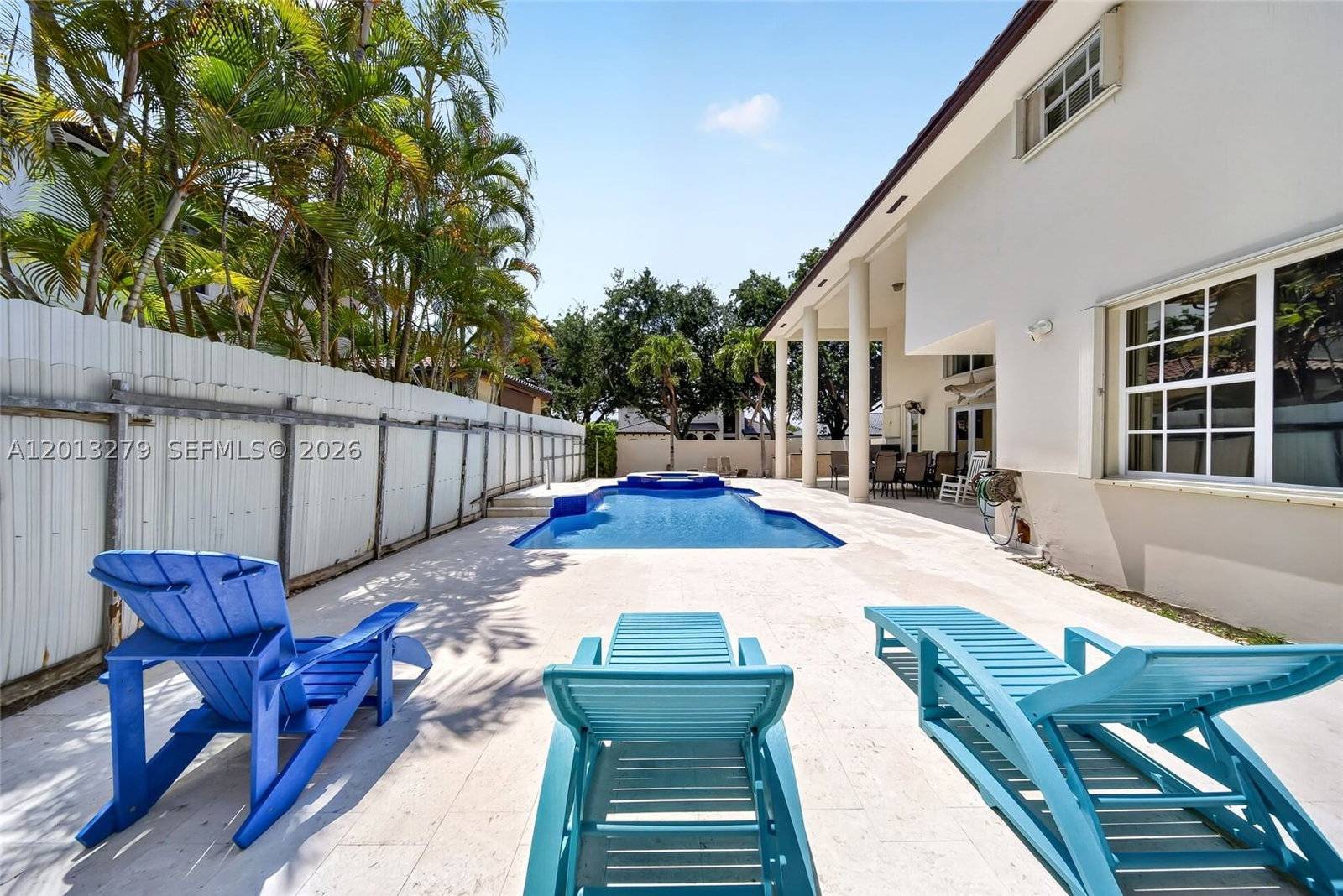 Real estate property located at 8560 164th St, Miami-dade, Royal Lakes 1st Addn, Miami Lakes, FL