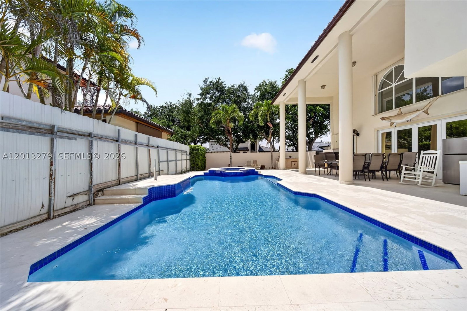 Real estate property located at 8560 164th St, Miami-dade, Royal Lakes 1st Addn, Miami Lakes, FL