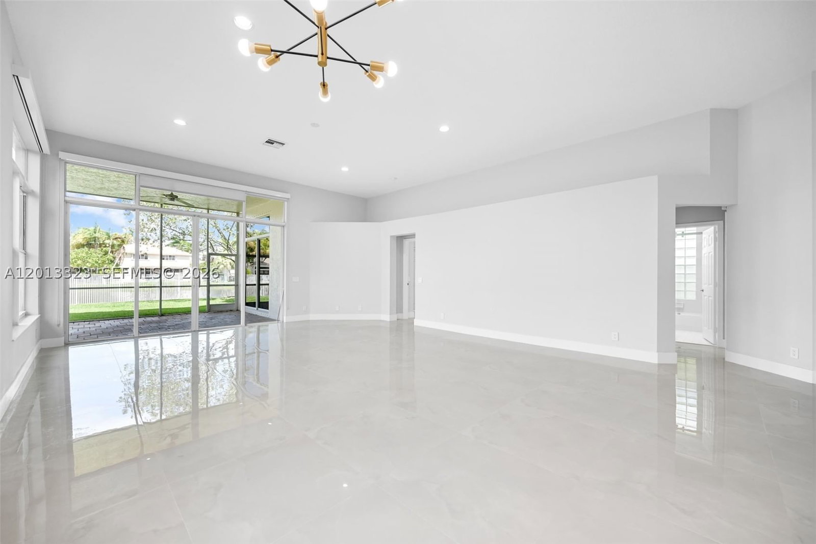 Real estate property located at 2553 Bay Pointe Drive, Broward, Sector 7 - Parcels J-2 &, Weston, FL
