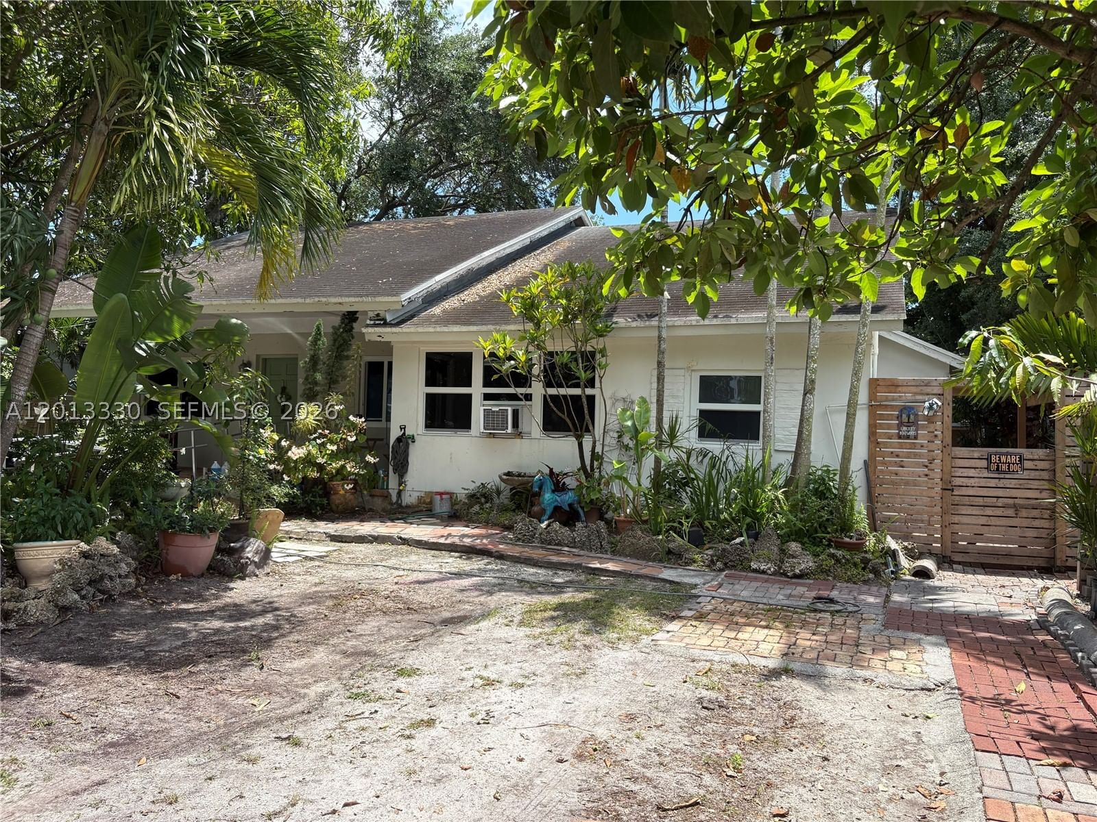 Real estate property located at 5930 44th Ter, Miami-dade, Riviera Estates 1st Addn, Miami, FL