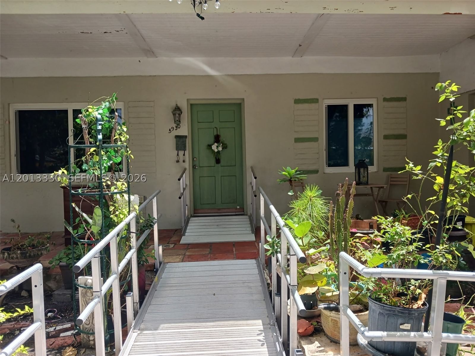 Real estate property located at 5930 44th Ter, Miami-dade, Riviera Estates 1st Addn, Miami, FL