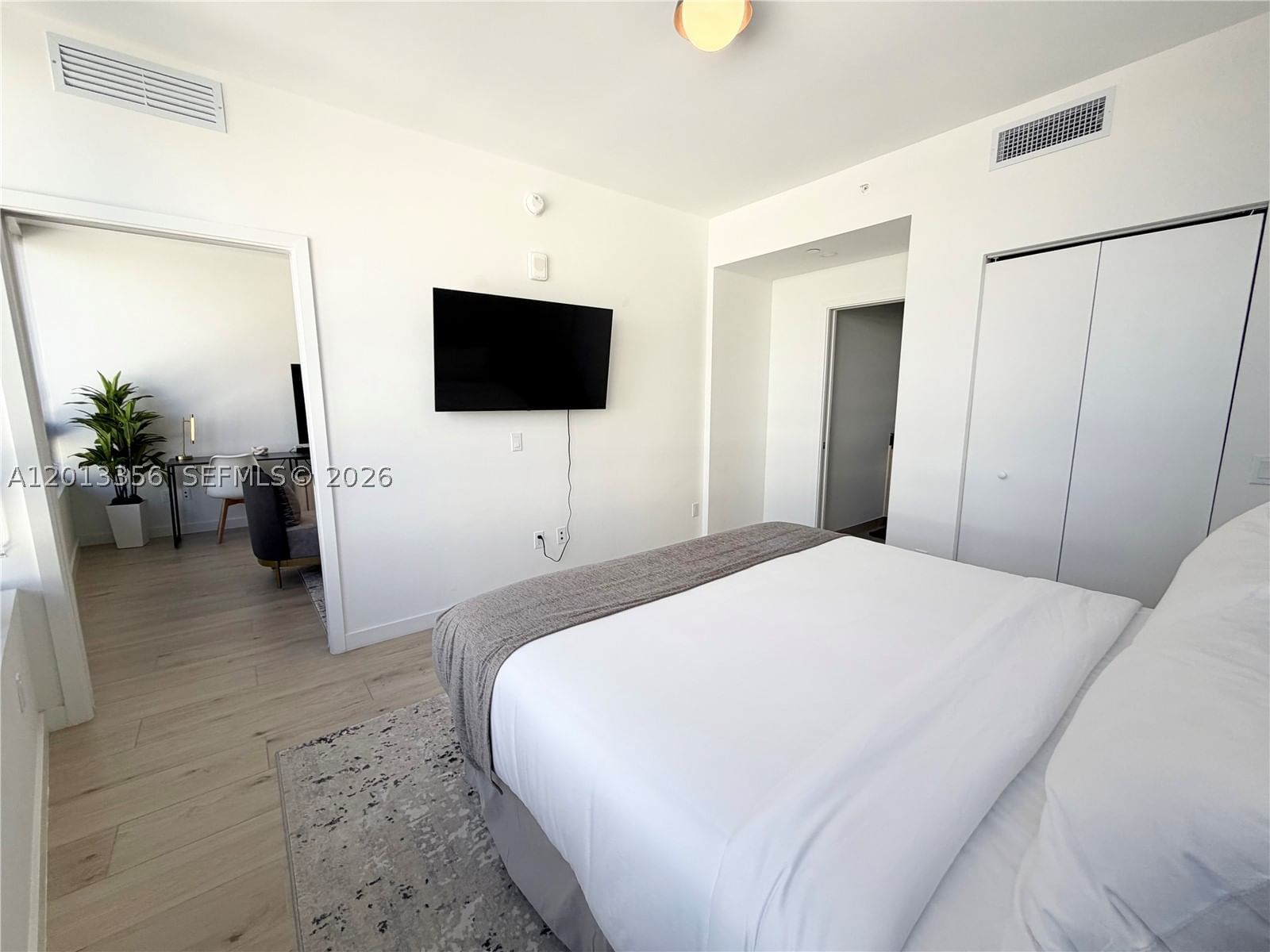 Real estate property located at 225 Miami Ave #1412, Miami-dade, District 225 Condo, Miami, FL