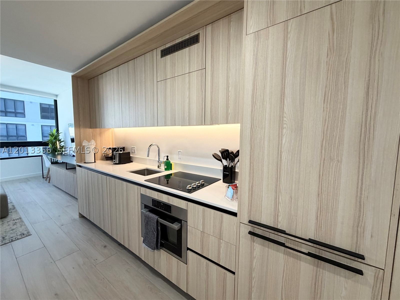 Real estate property located at 225 Miami Ave #1412, Miami-dade, District 225 Condo, Miami, FL