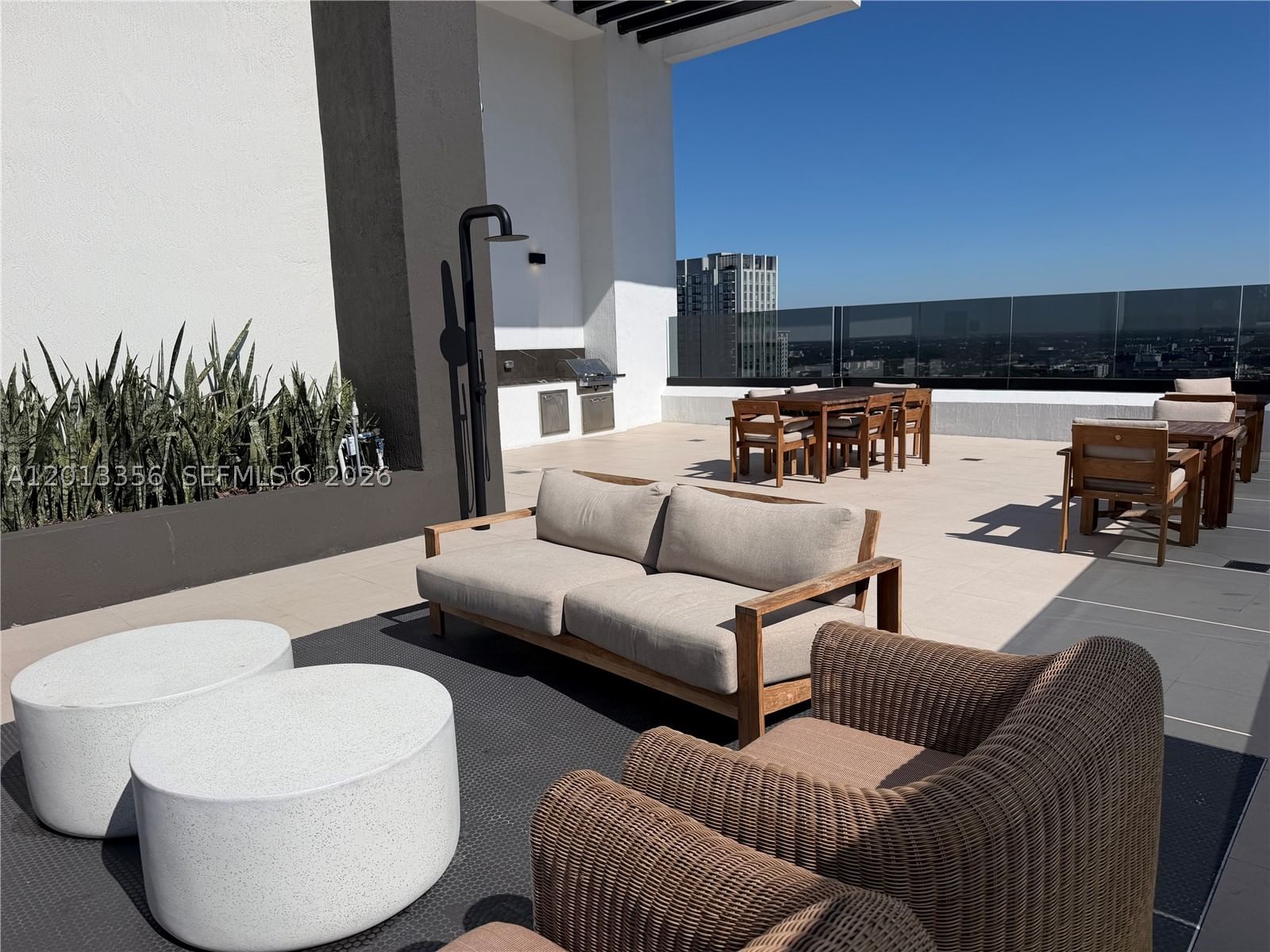 Real estate property located at 225 Miami Ave #1412, Miami-dade, District 225 Condo, Miami, FL