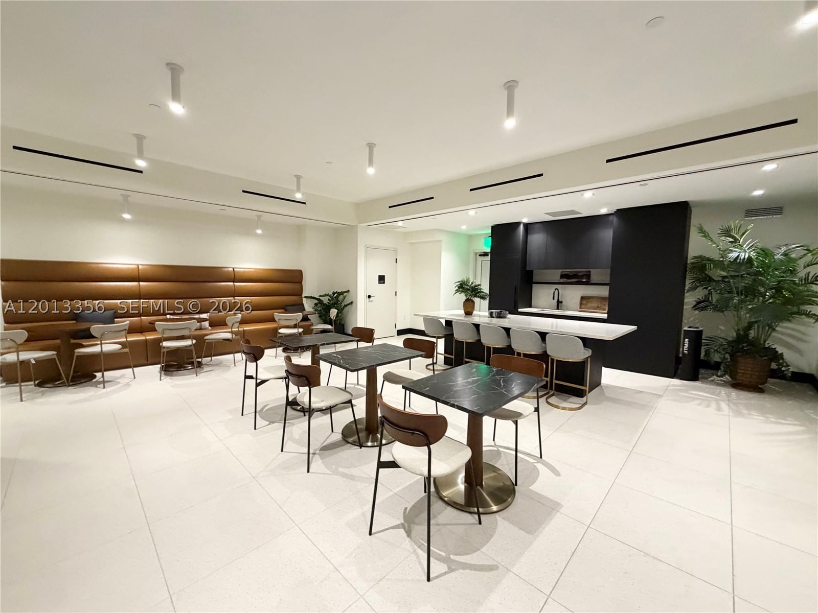 Real estate property located at 225 Miami Ave #1412, Miami-dade, District 225 Condo, Miami, FL