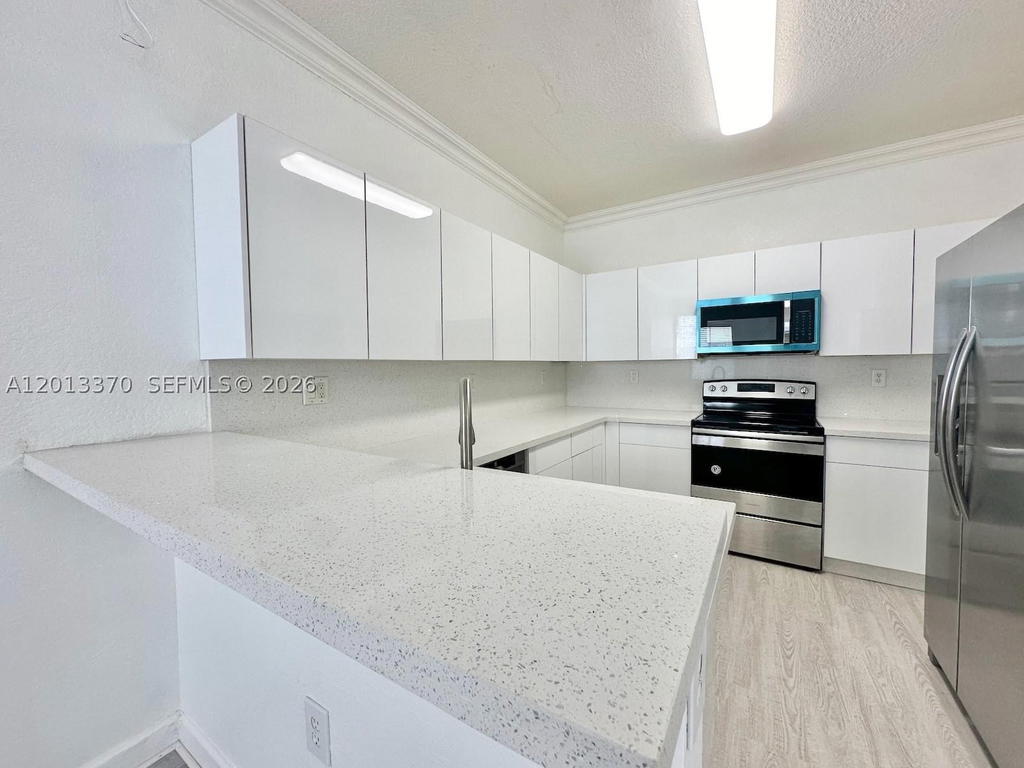 Real estate property located at 4371 160th Ave #203, Broward, Courtyards Two Condo, Miramar, FL