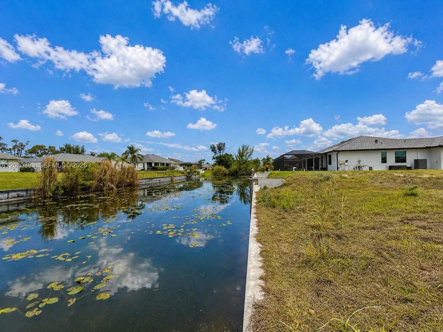 Real estate property located at 1014 18th St, Lee, Cape Coral Unit 63, Cape Coral, FL