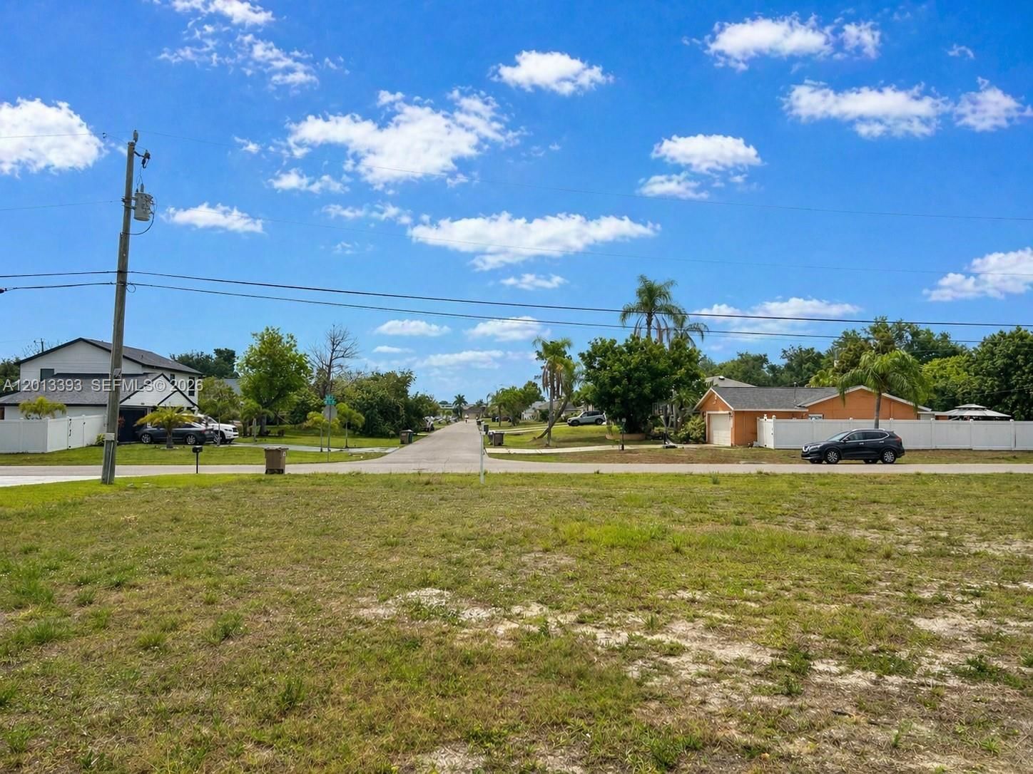 Real estate property located at 1014 18th St, Lee, Cape Coral Unit 63, Cape Coral, FL