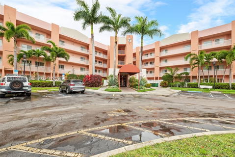 Real estate property located at 7765 Yardley Dr #115, Broward, Yardley Condominium E, Tamarac, FL