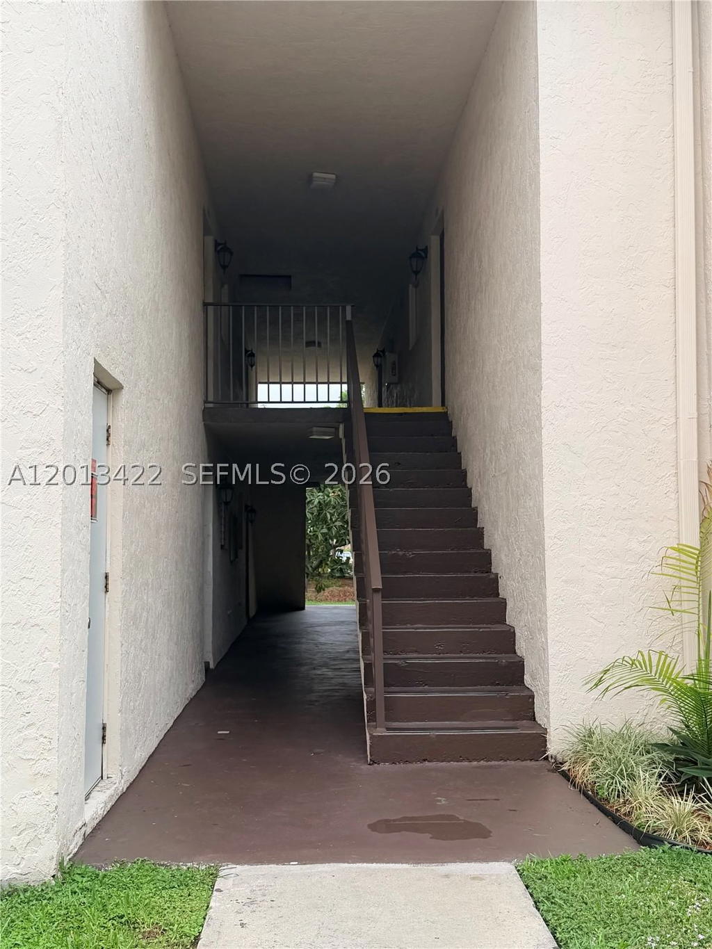 Real estate property located at 406 Laurel Dr #207, Broward, Laurels At Margate Condo, Margate, FL