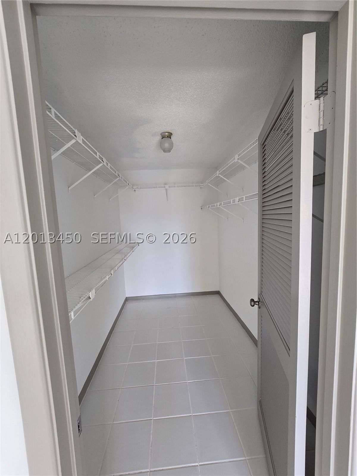 Real estate property located at 2050 Oleander Blvd #9-206, St Lucie, Island House Condominium, Fort Pierce, FL