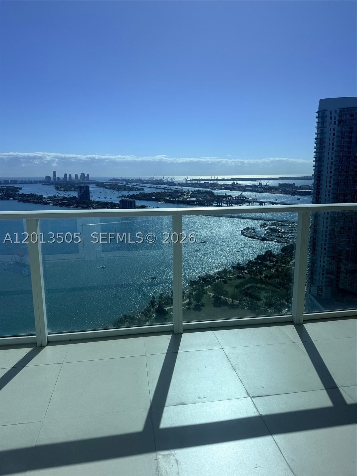Real estate property located at 2020 Bayshore Dr #3804, Miami-dade, Paramount Bay Condo, Miami, FL