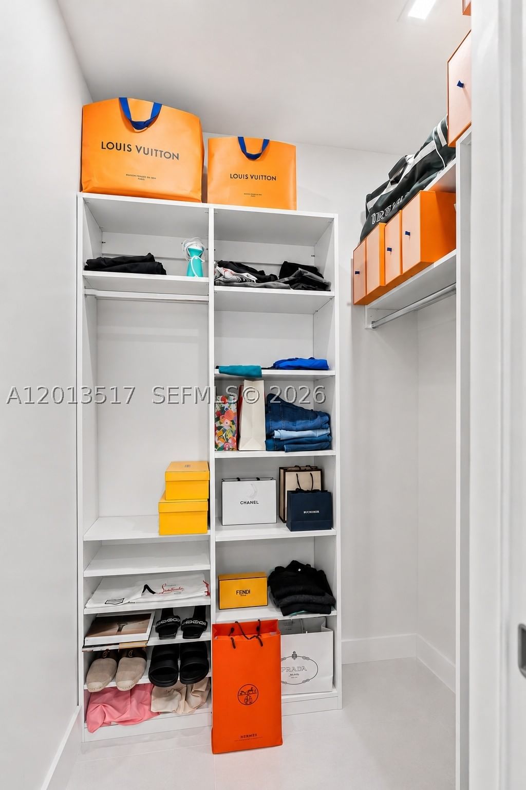 Real estate property located at 3188 211th Ter, Miami-dade, Aventura Lakes - Phase Ii, Aventura, FL