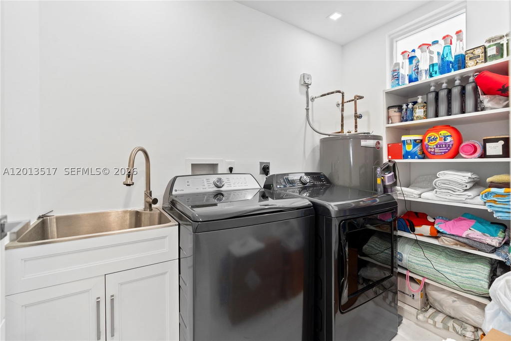 Real estate property located at 3188 211th Ter, Miami-dade, Aventura Lakes - Phase Ii, Aventura, FL