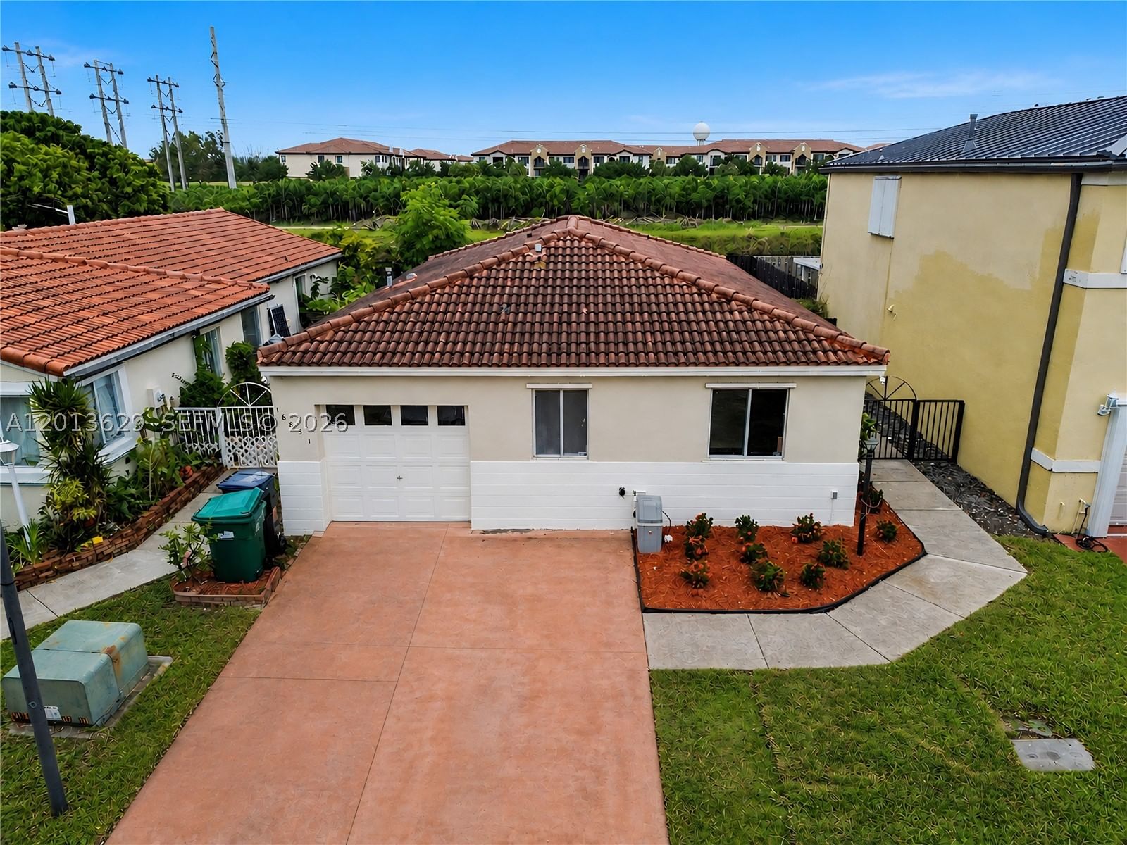 Real estate property located at 16831 139th Pl, Miami-dade, Weitzer Serena Lakes West, Miami, FL