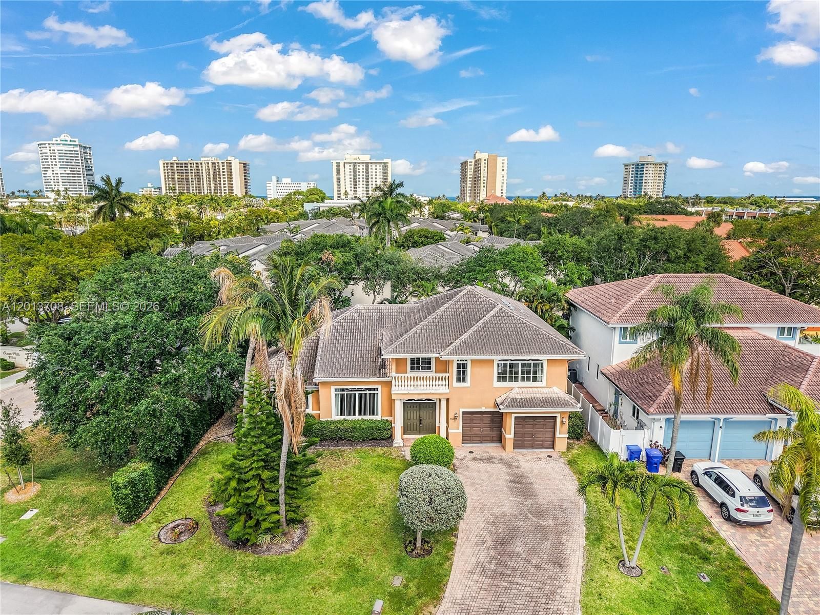 Real estate property located at 1940 Blue Water Ter S, Broward, Bel-air, Lauderdale By The Sea, FL