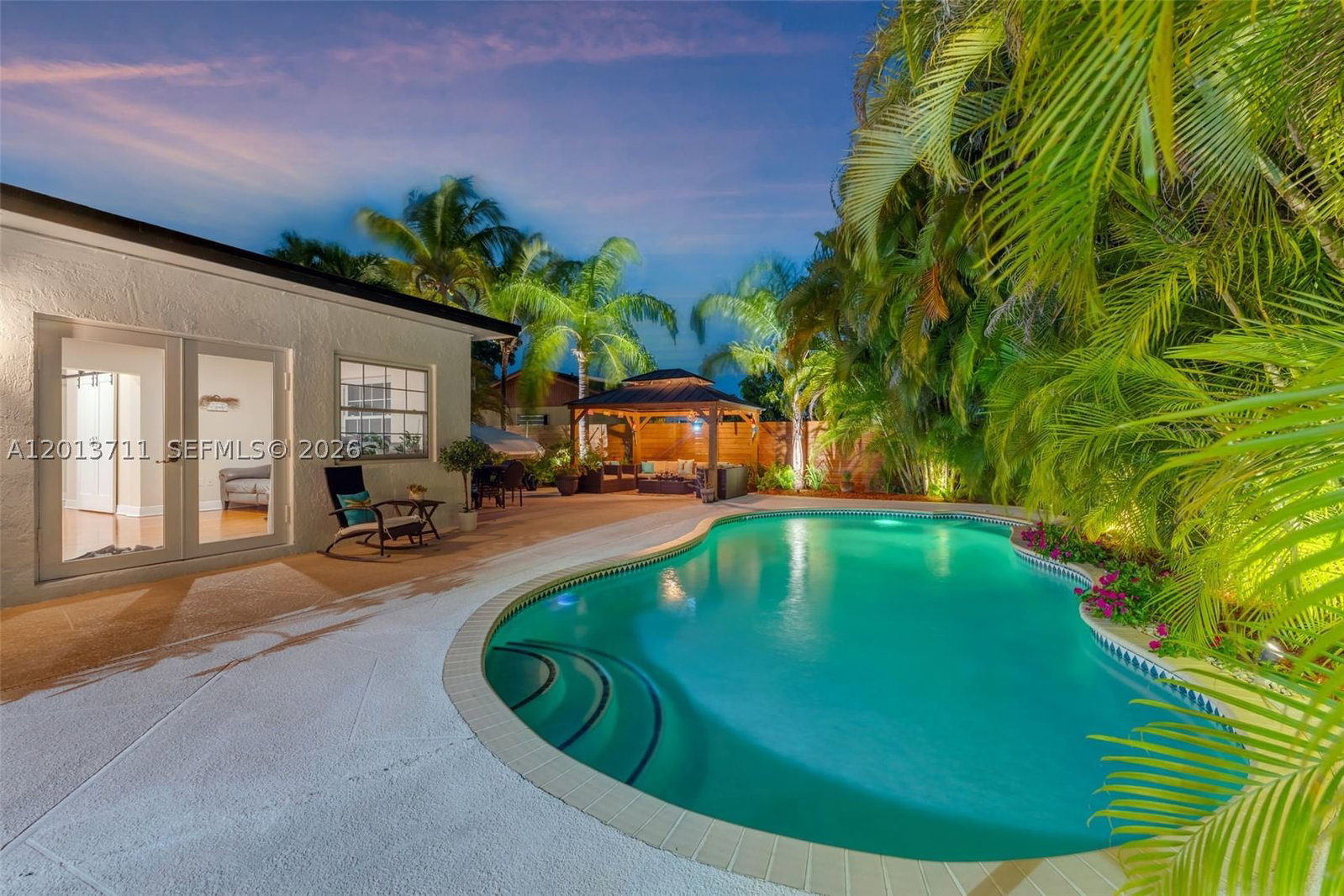 Real estate property located at 6651 148th Court, Miami-dade, Westwind Lakes Sec 2, Miami, FL