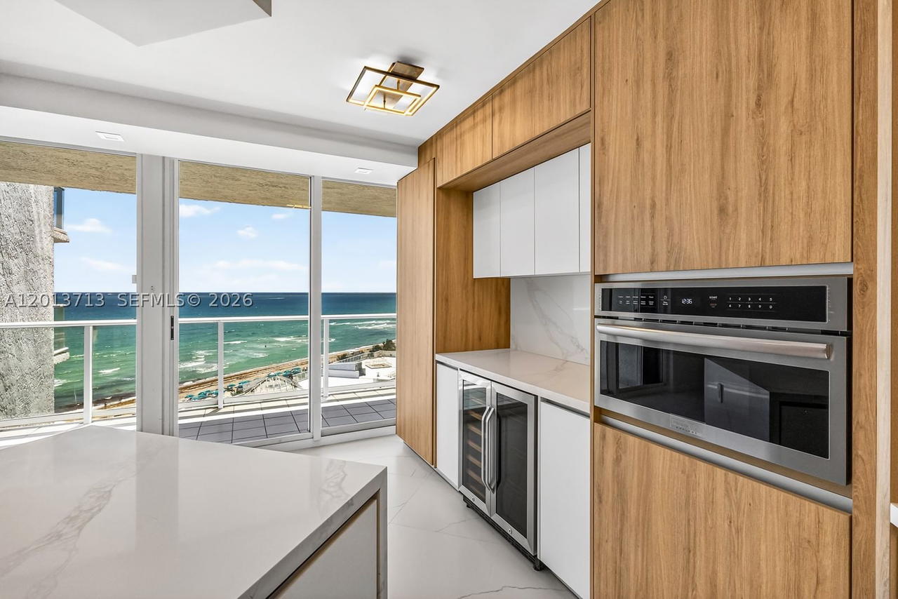 Real estate property located at 16445 Collins Ave #922, Miami-dade, Oceania Ii Condo, Sunny Isles Beach, FL