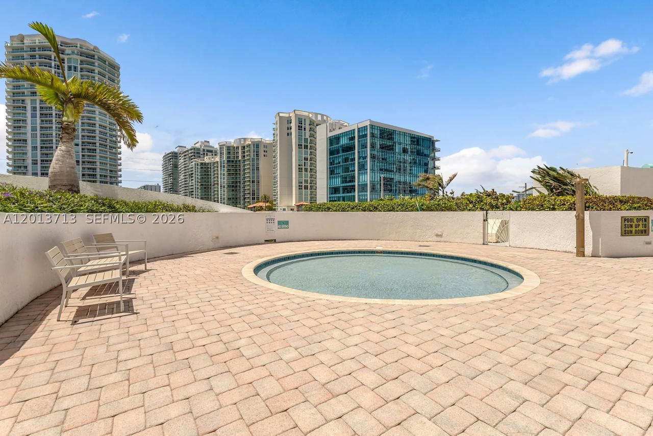 Real estate property located at 16445 Collins Ave #922, Miami-dade, Oceania Ii Condo, Sunny Isles Beach, FL