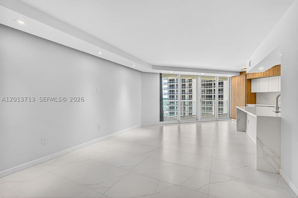 Real estate property located at 16445 Collins Ave #922, Miami-dade, Oceania Ii Condo, Sunny Isles Beach, FL