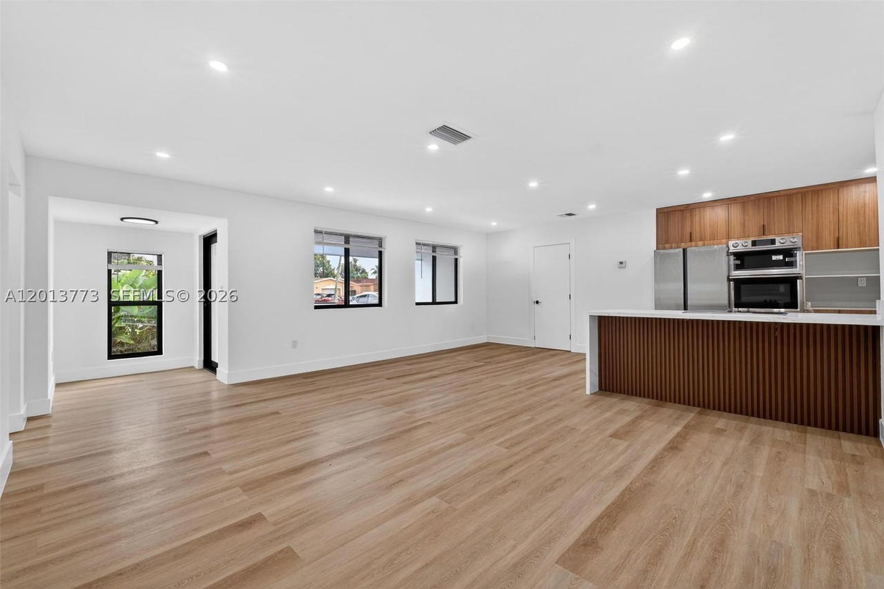 Real estate property located at 7311 Fairway Blvd, Broward, Miramar Park Fourth Add, Miramar, FL