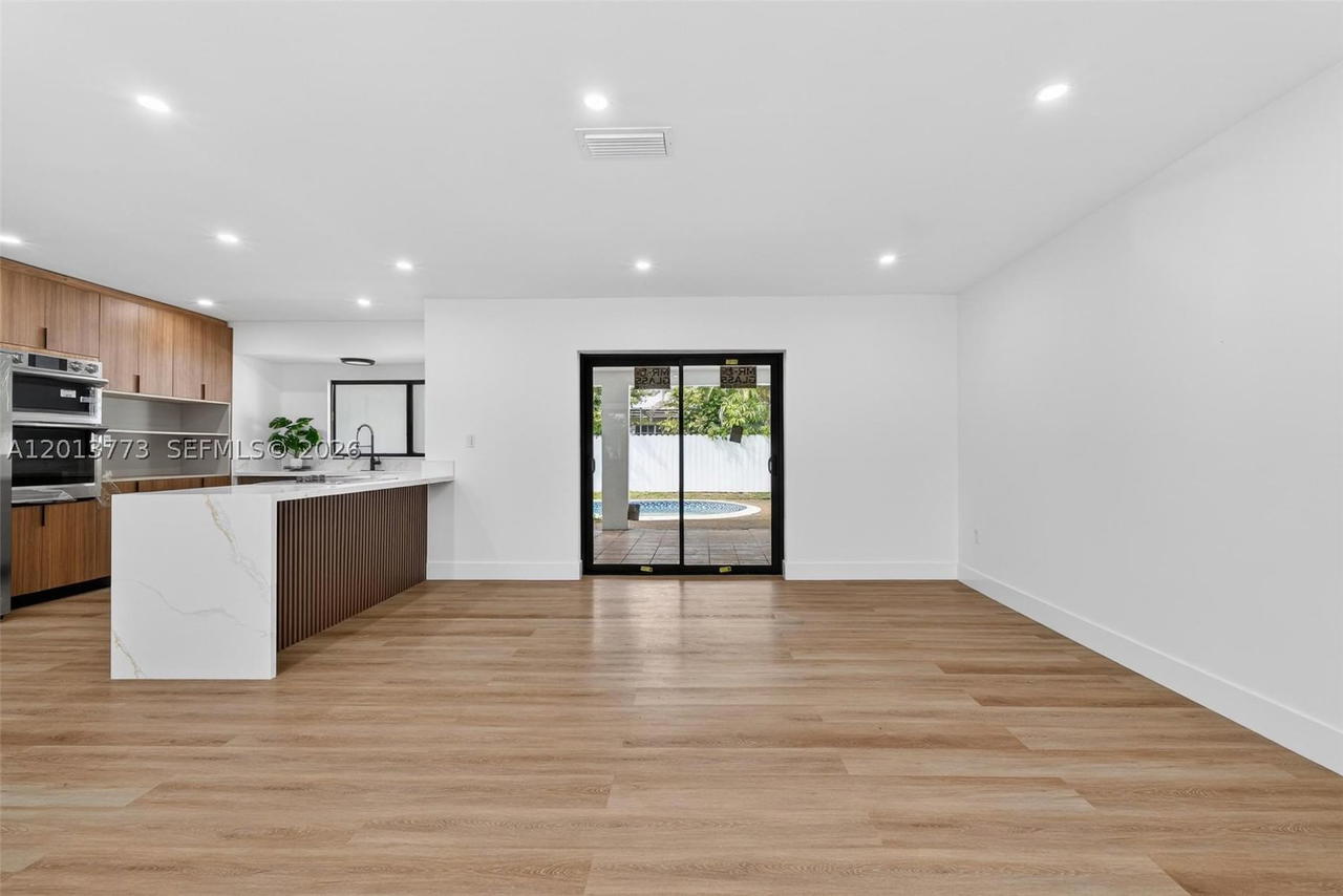 Real estate property located at 7311 Fairway Blvd, Broward, Miramar Park Fourth Add, Miramar, FL