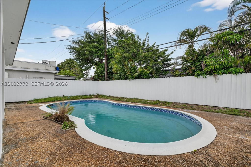 Real estate property located at 7311 Fairway Blvd, Broward, Miramar Park Fourth Add, Miramar, FL