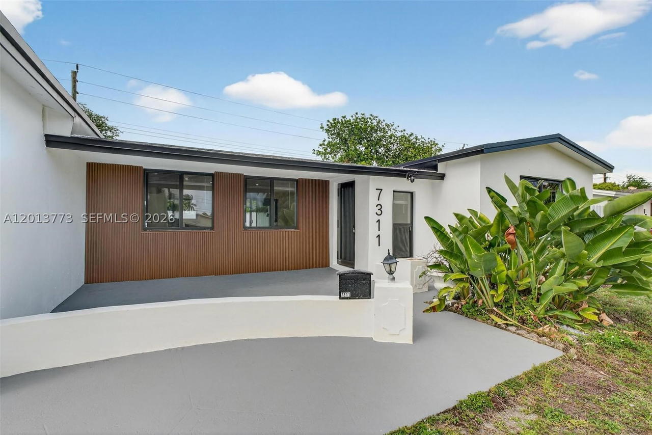 Real estate property located at 7311 Fairway Blvd, Broward, Miramar Park Fourth Add, Miramar, FL