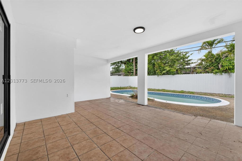 Real estate property located at 7311 Fairway Blvd, Broward, Miramar Park Fourth Add, Miramar, FL