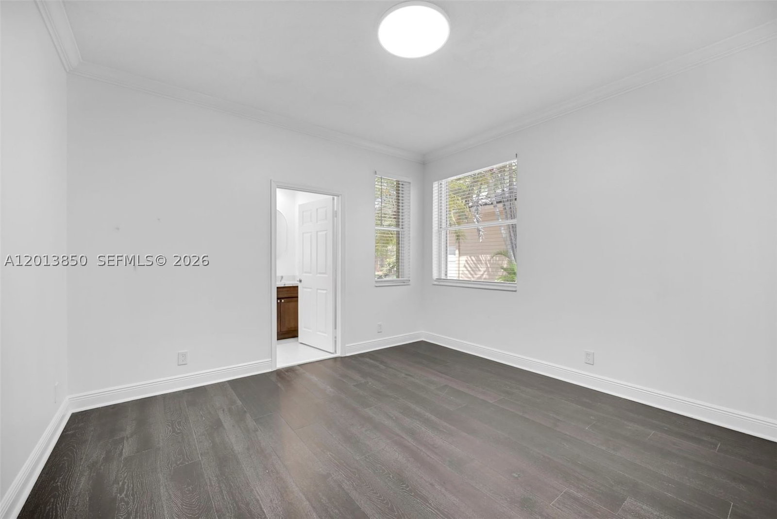 Real estate property located at 2468 Bay Isle Court, Broward, Sector 7 - Parcels F G H, Weston, FL