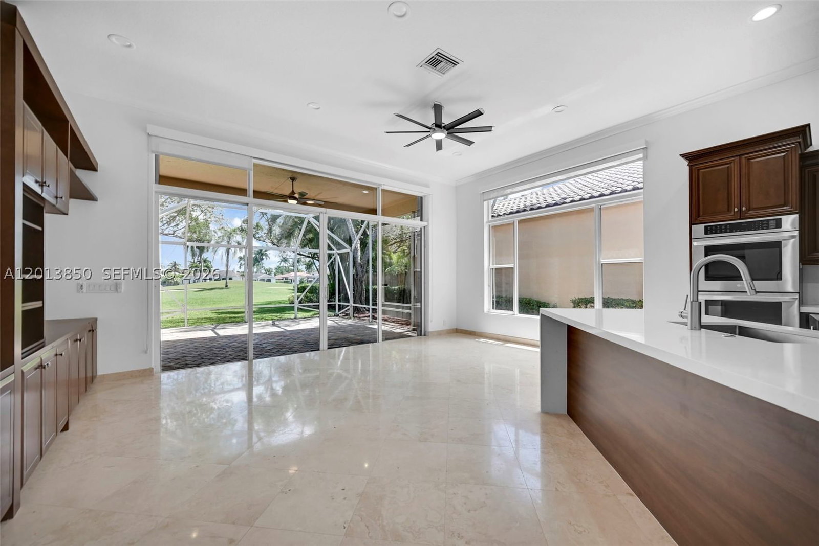 Real estate property located at 2468 Bay Isle Court, Broward, Sector 7 - Parcels F G H, Weston, FL