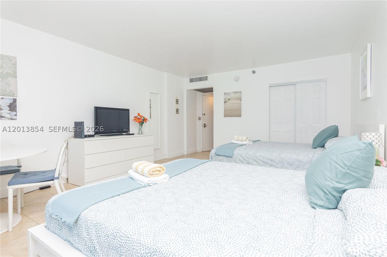 Real estate property located at 5445 Collins Ave #627, Miami-dade, Castle Beach Club Condo, Miami Beach, FL