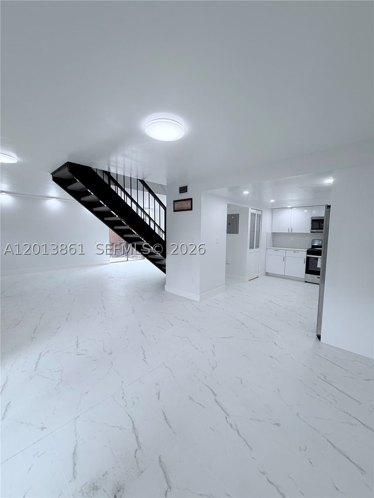 Real estate property located at 7024 114th Pl A-52, Miami-dade, Snapper Village Ph 2 Sec, Miami, FL