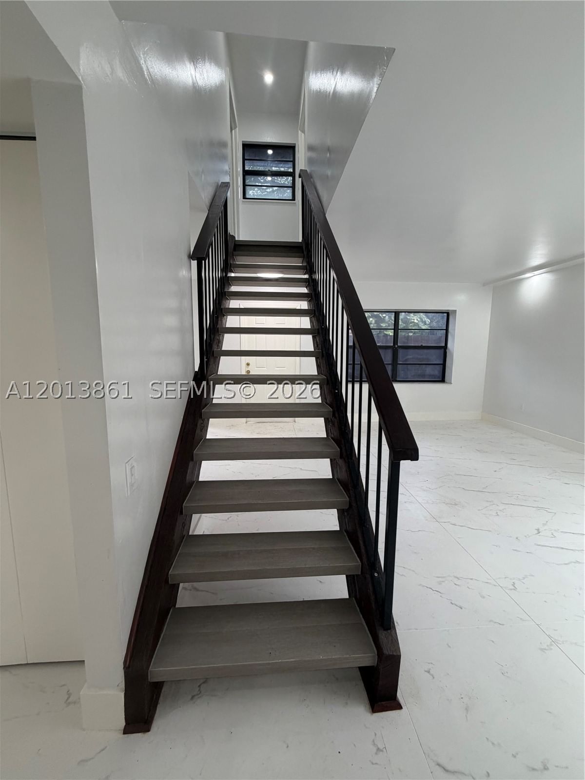 Real estate property located at 7024 114th Pl A-52, Miami-dade, Snapper Village Ph 2 Sec, Miami, FL