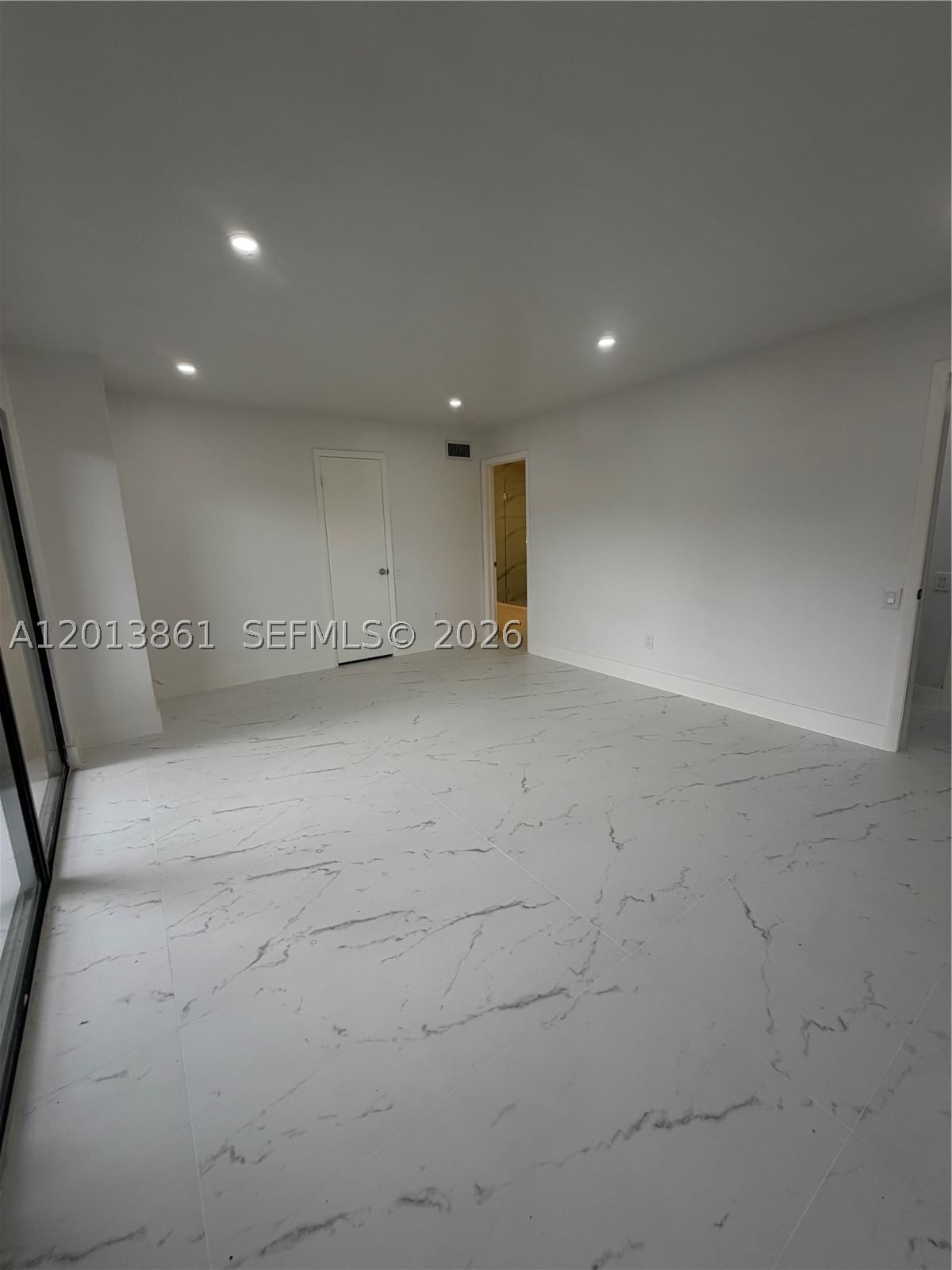 Real estate property located at 7024 114th Pl A-52, Miami-dade, Snapper Village Ph 2 Sec, Miami, FL
