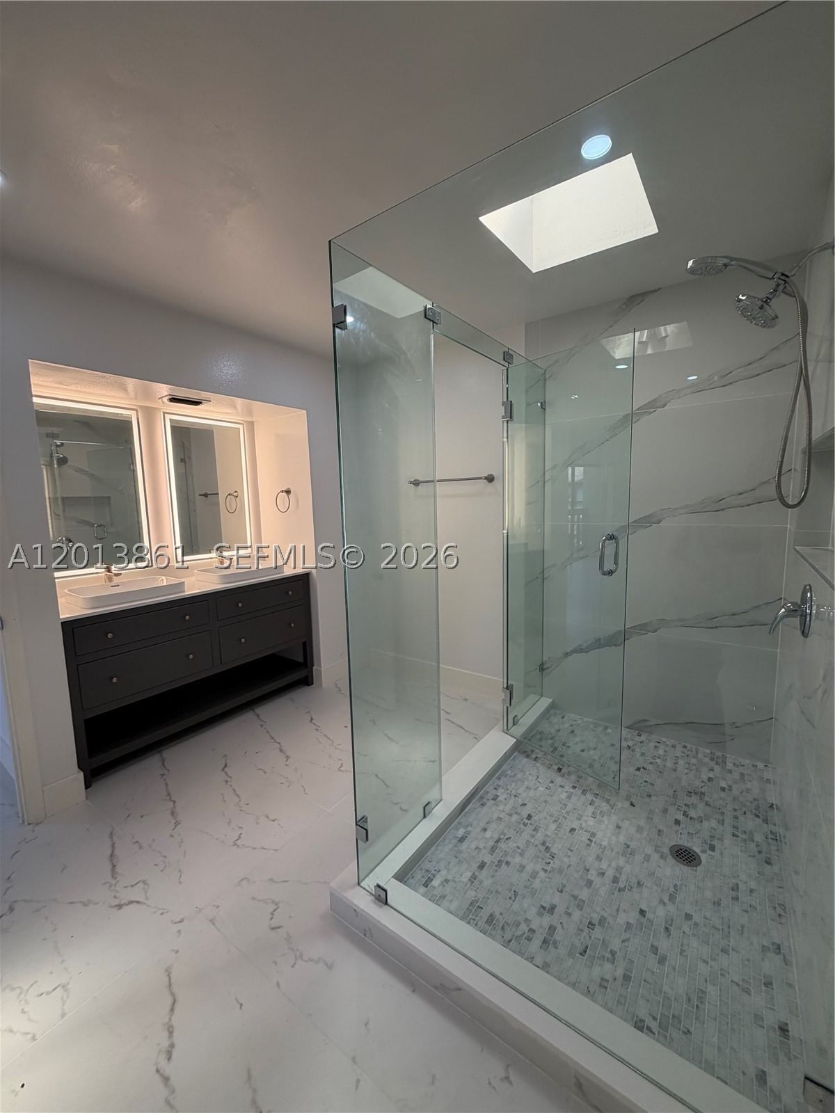 Real estate property located at 7024 114th Pl A-52, Miami-dade, Snapper Village Ph 2 Sec, Miami, FL