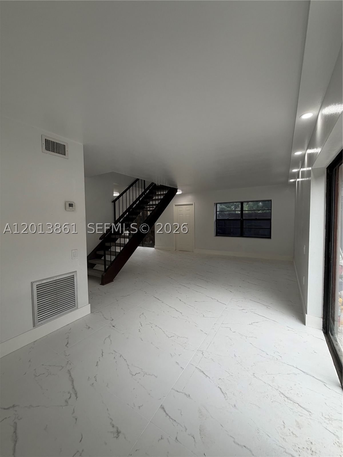 Real estate property located at 7024 114th Pl A-52, Miami-dade, Snapper Village Ph 2 Sec, Miami, FL
