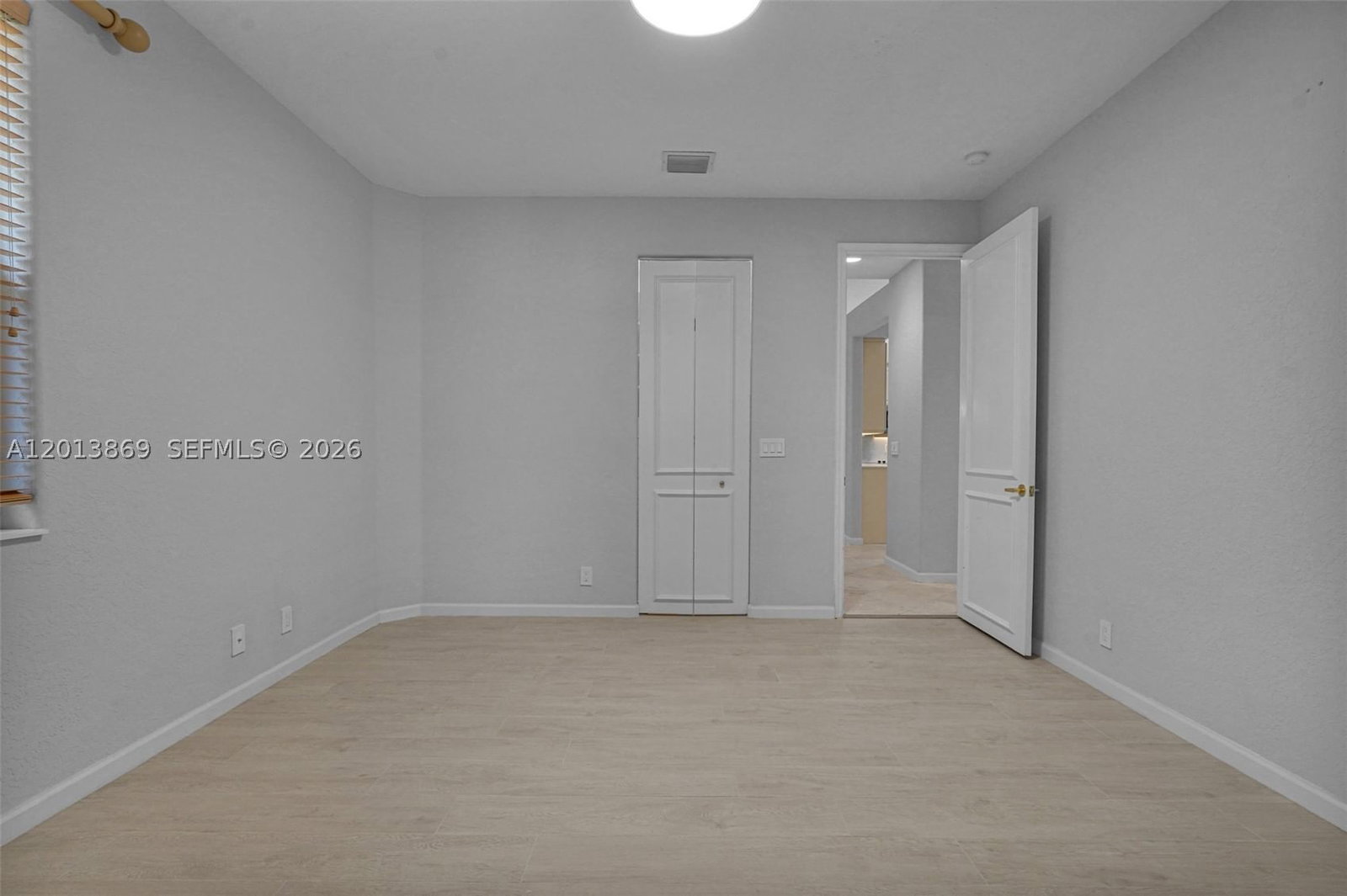 Real estate property located at 2456 Bay Isle Court, Broward, Sector 7 - Parcels F G H, Weston, FL