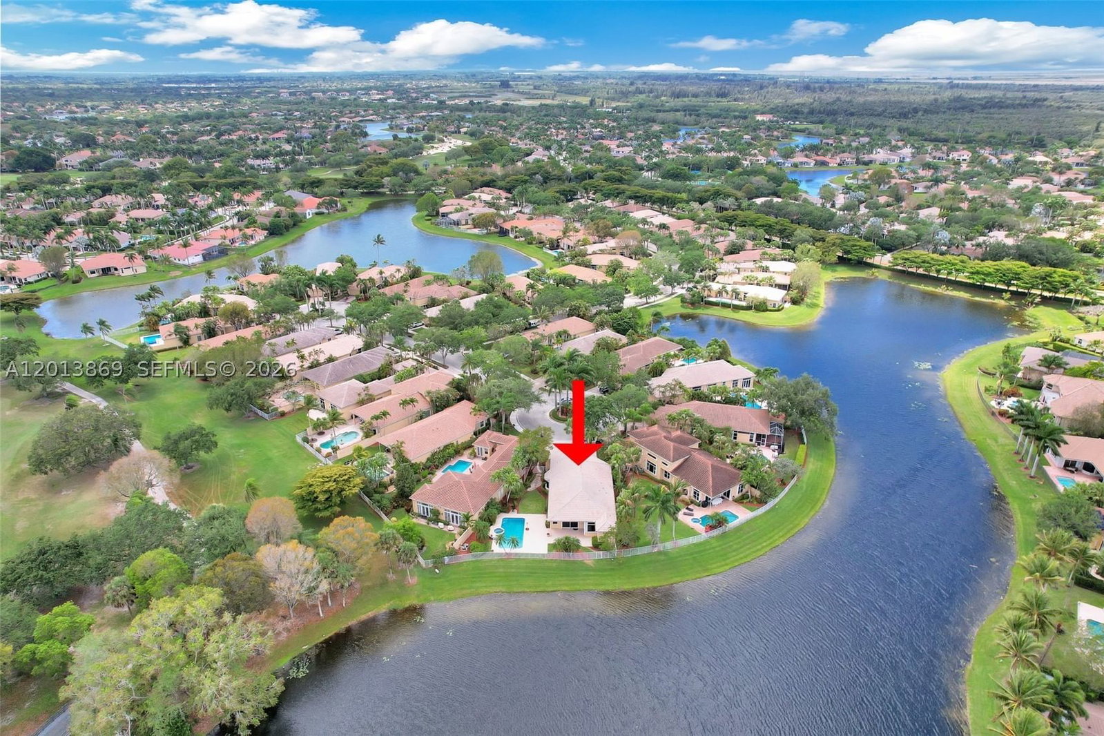 Real estate property located at 2456 Bay Isle Court, Broward, Sector 7 - Parcels F G H, Weston, FL