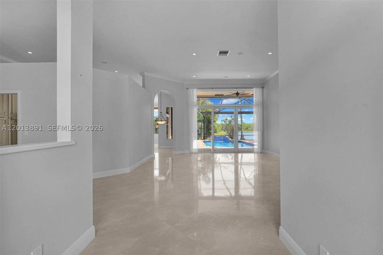Real estate property located at 2715 Edgewater Court, Broward, Sector 7 South, Weston, FL