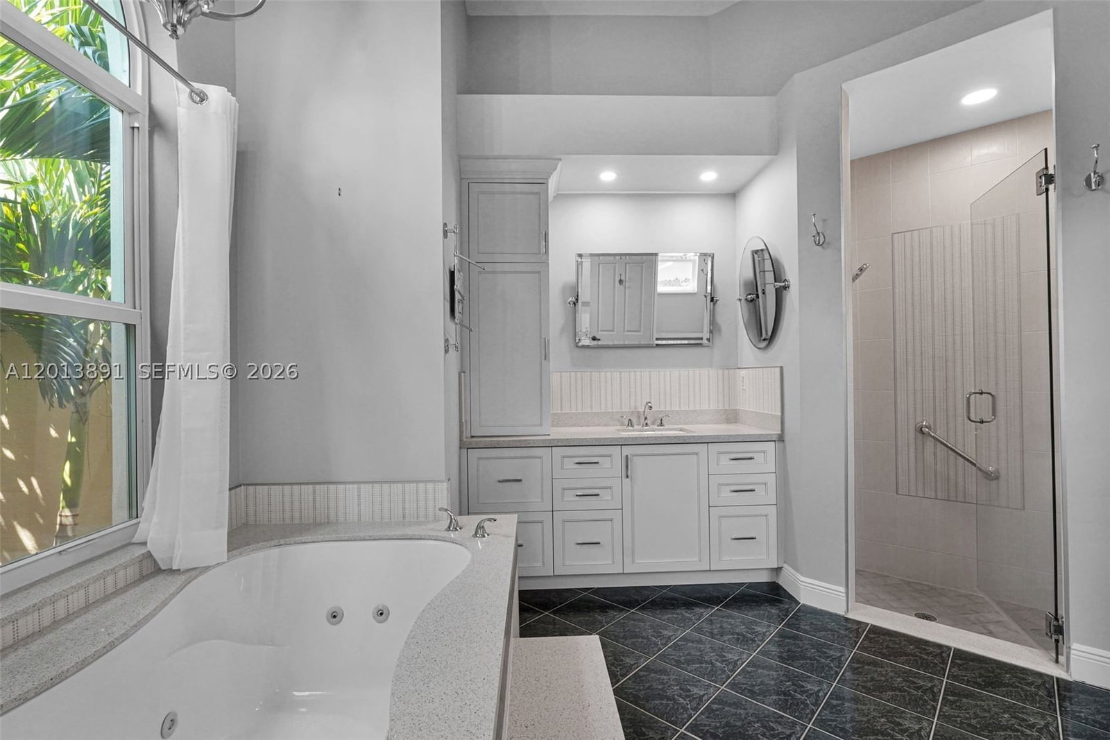 Real estate property located at 2715 Edgewater Court, Broward, Sector 7 South, Weston, FL