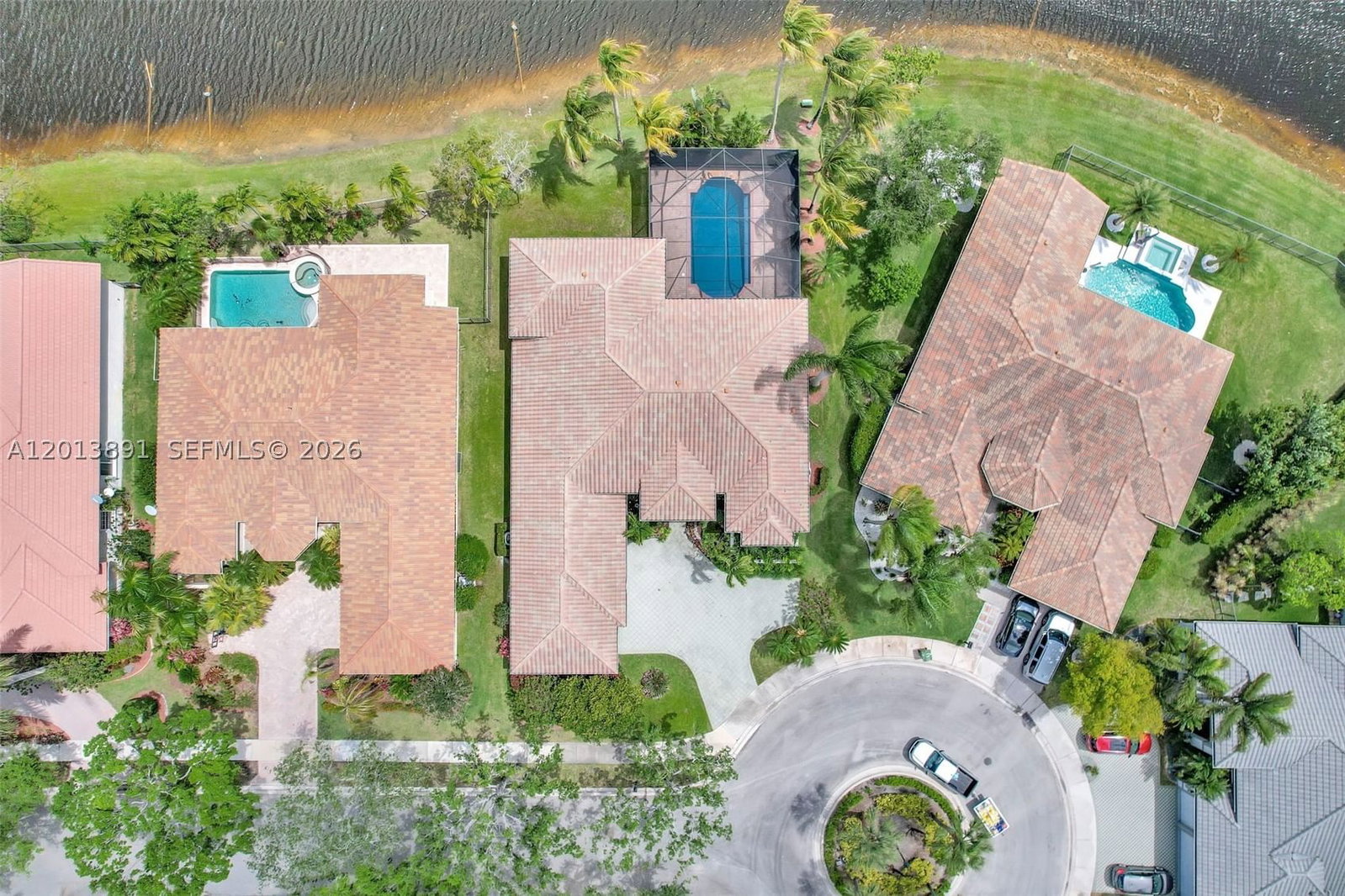 Real estate property located at 2715 Edgewater Court, Broward, Sector 7 South, Weston, FL