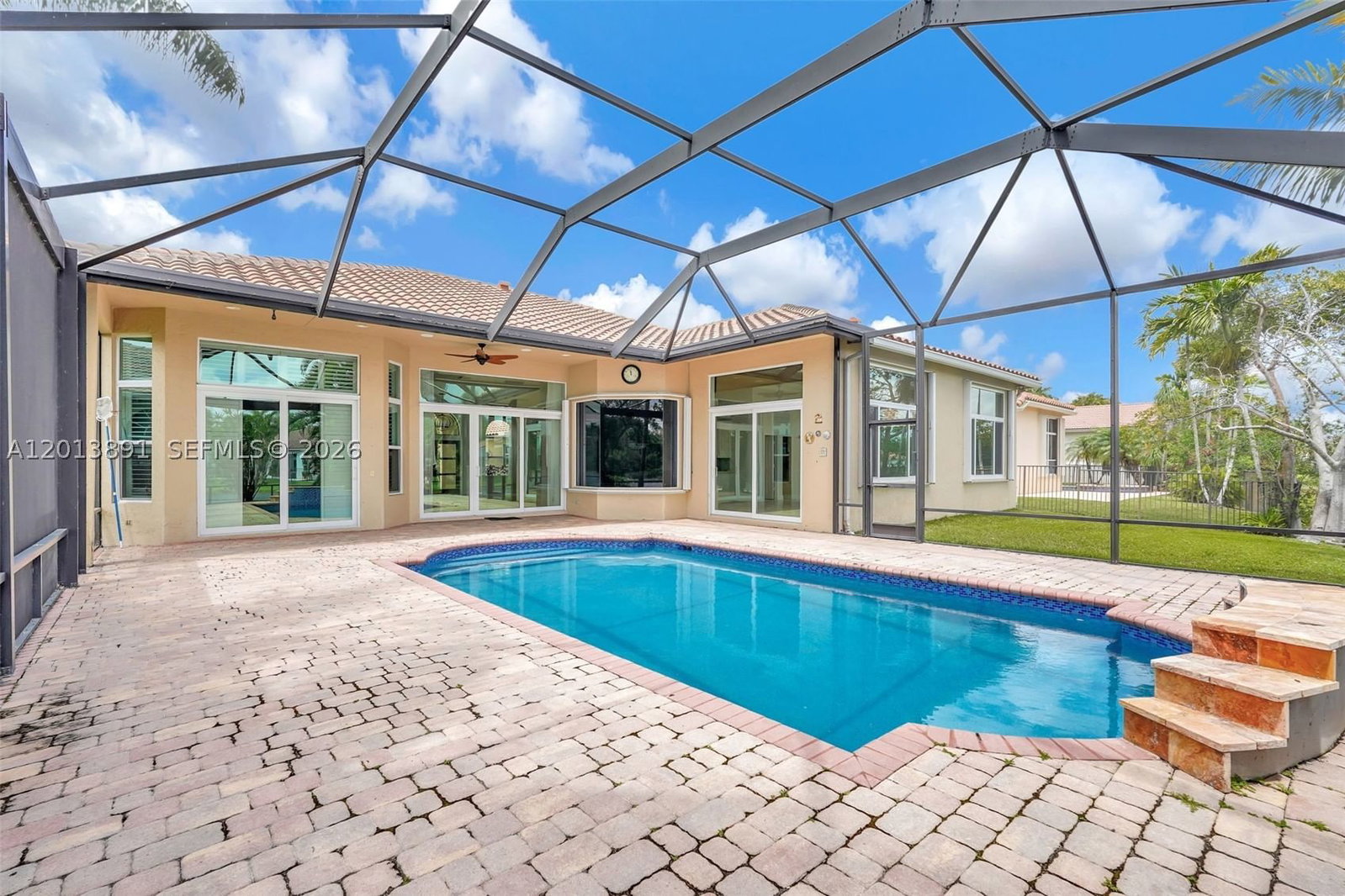 Real estate property located at 2715 Edgewater Court, Broward, Sector 7 South, Weston, FL
