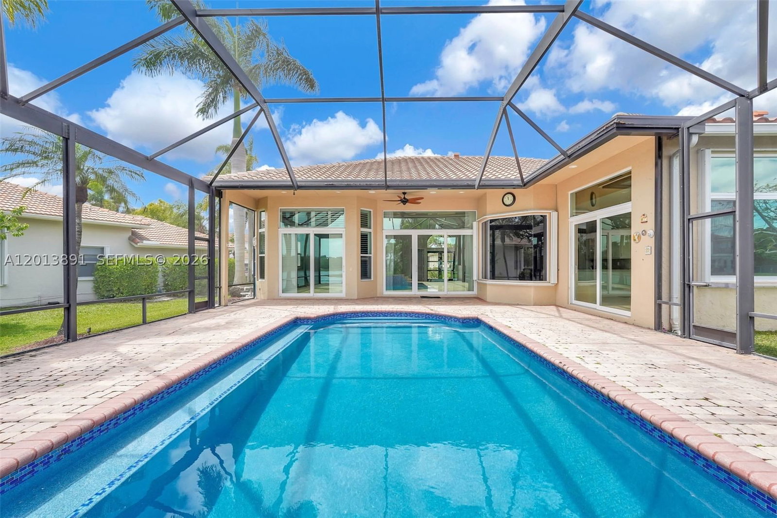 Real estate property located at 2715 Edgewater Court, Broward, Sector 7 South, Weston, FL