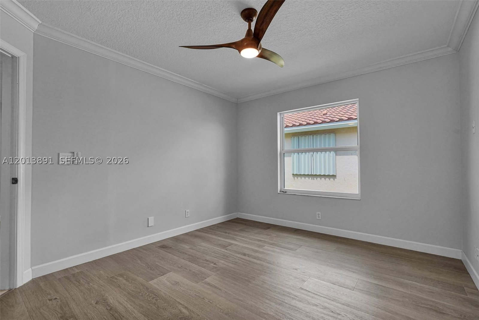 Real estate property located at 2715 Edgewater Court, Broward, Sector 7 South, Weston, FL