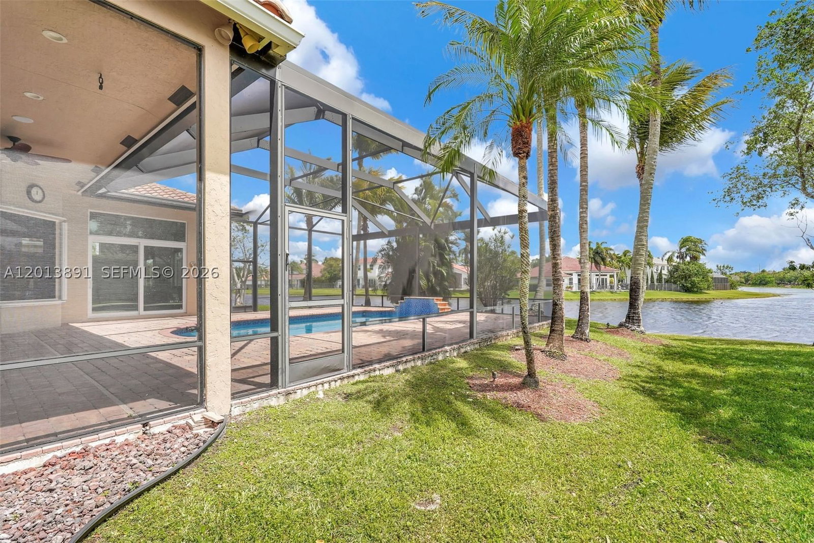 Real estate property located at 2715 Edgewater Court, Broward, Sector 7 South, Weston, FL