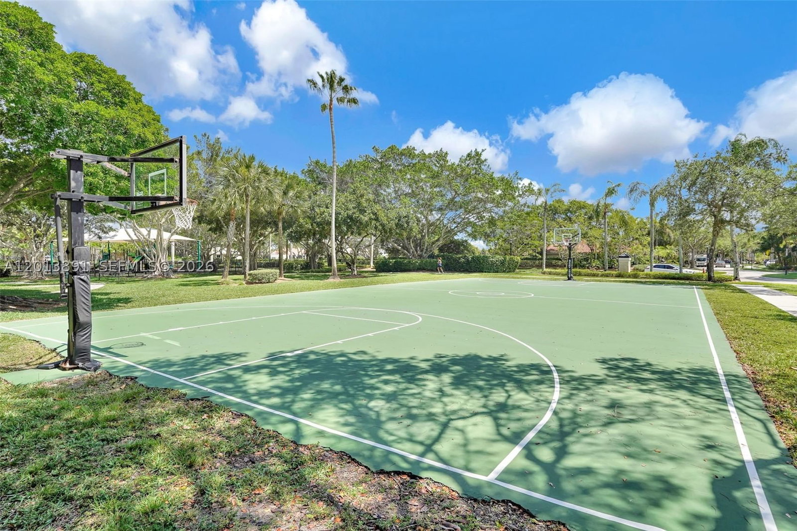 Real estate property located at 2715 Edgewater Court, Broward, Sector 7 South, Weston, FL